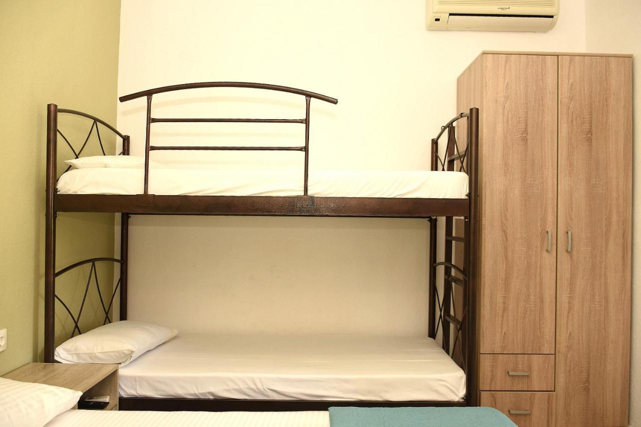 Anna Pousi Studios & Apartment Ormos Panagias Buitenkant foto
