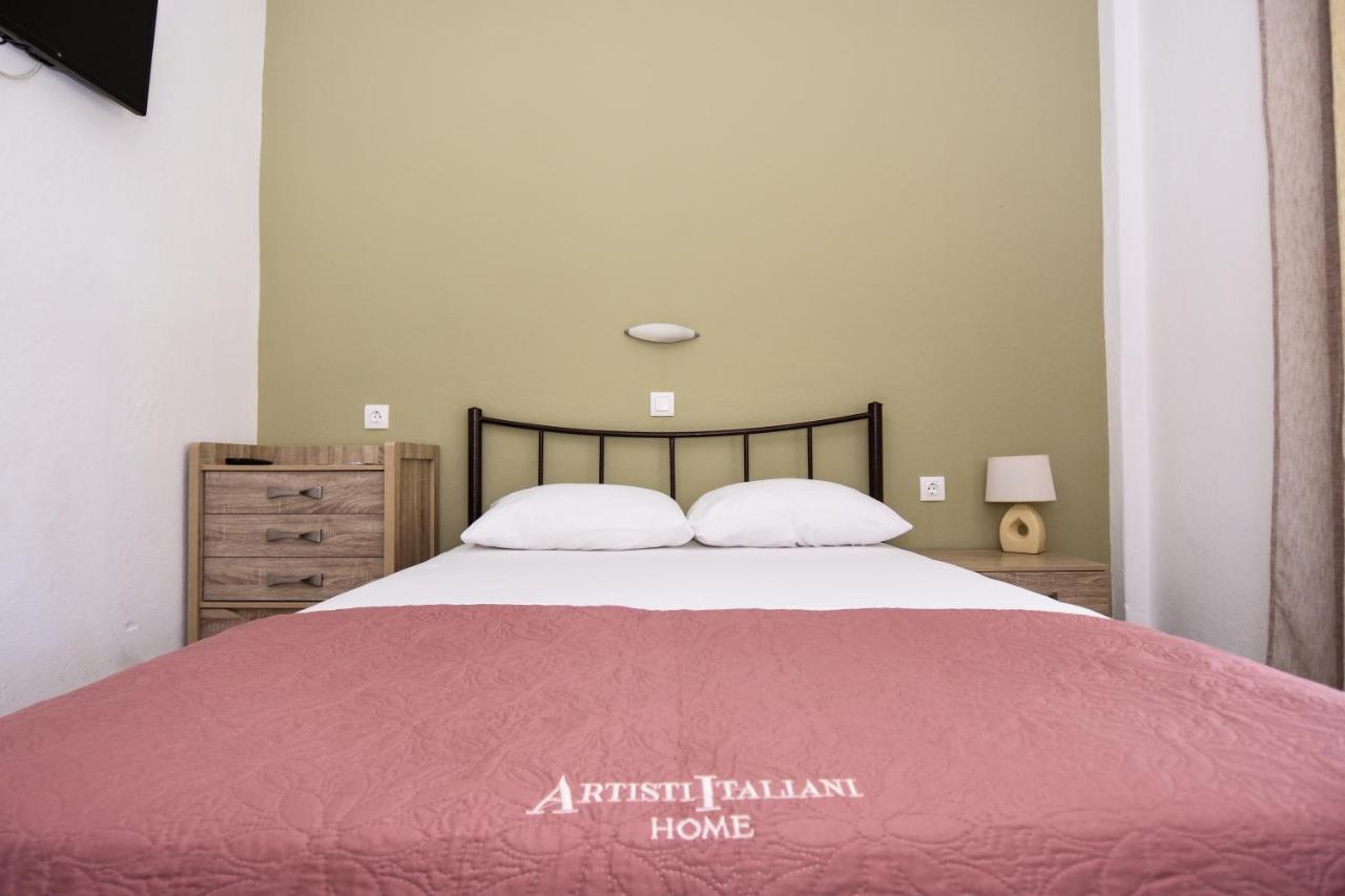 Anna Pousi Studios & Apartment Ormos Panagias Buitenkant foto