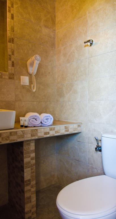 Anna Pousi Studios & Apartment Ormos Panagias Buitenkant foto